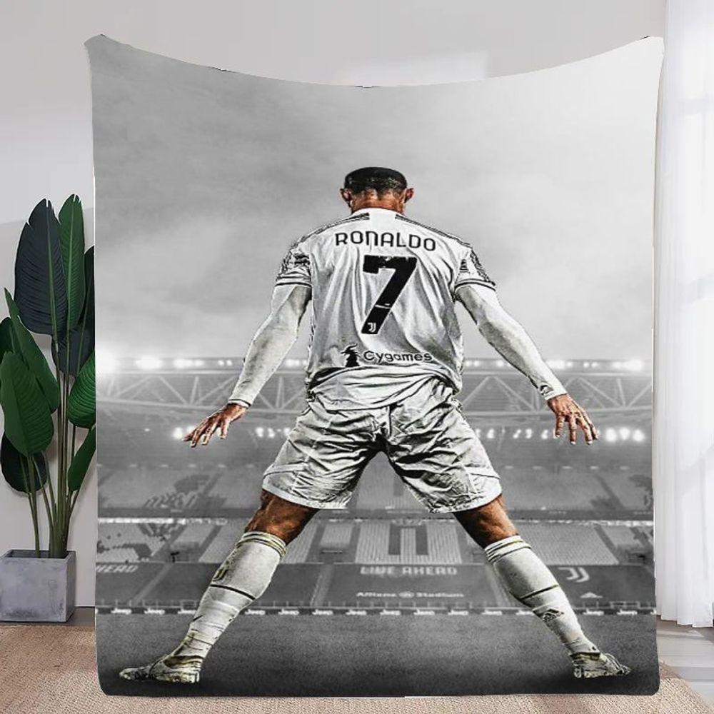 Coperta Ponderata Grafica 'RONALDO' Numero 7 Giocatore di Calcio Dinamico - Morbida e Accogliente Coperta in Microfibra con Design Bianco e Nero