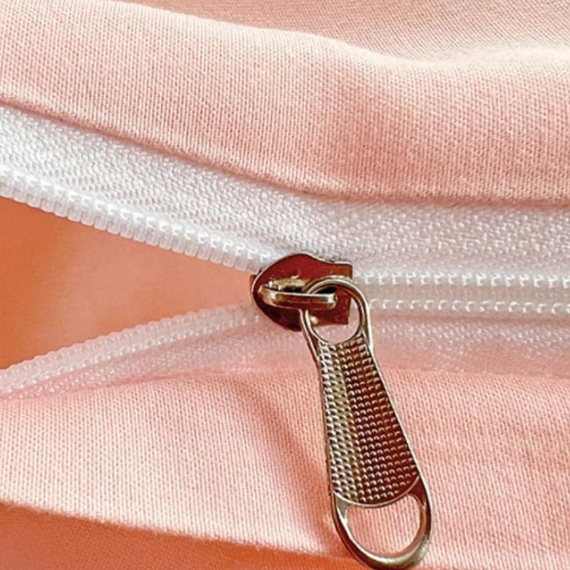 Four Seasons Universal Cartoon Style Four Piece Bedding Set Dormitory Three Piece Quilt Set Bed Sheet Simple Small Four Piece Set