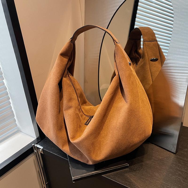 Women Half Moon Bags Large Capacity Hobo Shopper Bag High Quality Soft Faux Suede Bag Fashion Korean Female Underarm Tote Bags