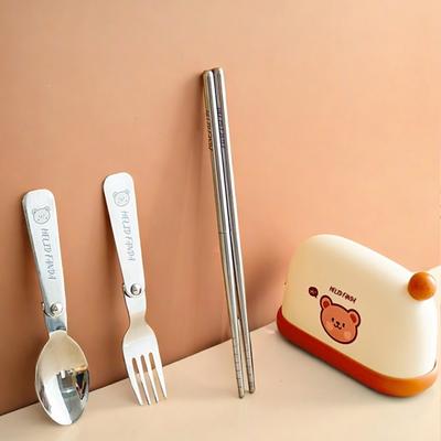 Nytt 2/4 st/set Utomhus Bärbart Vikbart Matservis Set 304 Rostfritt Stål Gaffel Sked Ätpinnar Picknick Matservis Set
