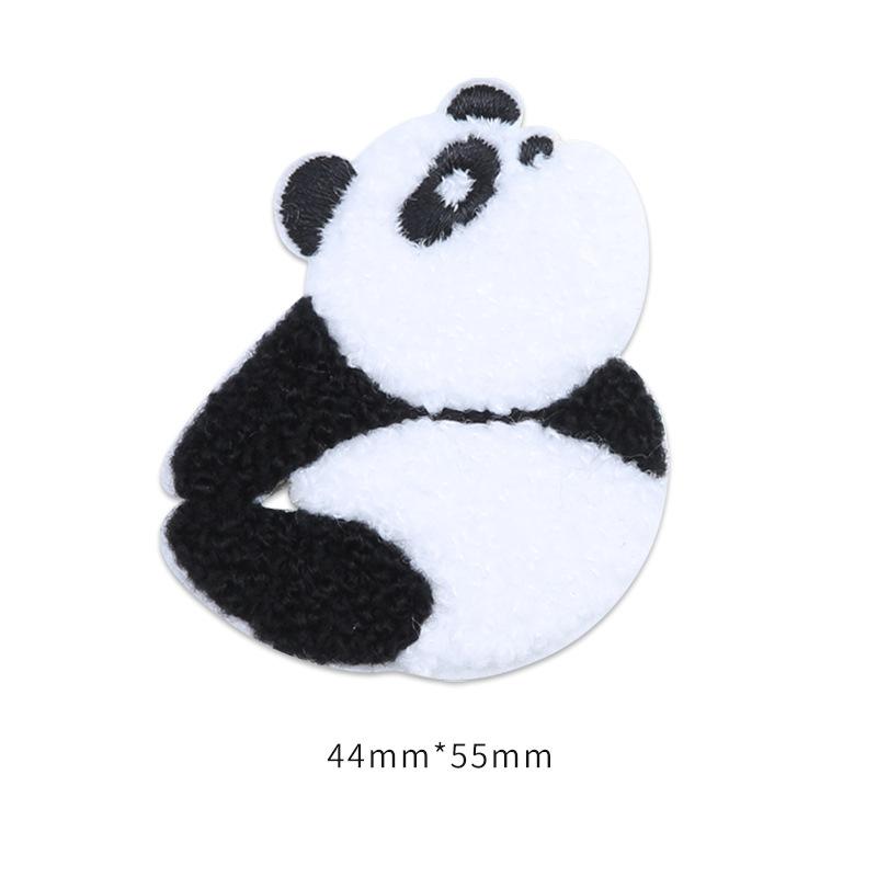 Selbstklebender Aufnäher mit Riesenpanda-Motiv für nahtlose Daunenjacken, Reparatur von Löchern und Plüschstoffen (Stickerei) – ideal für Pullover.