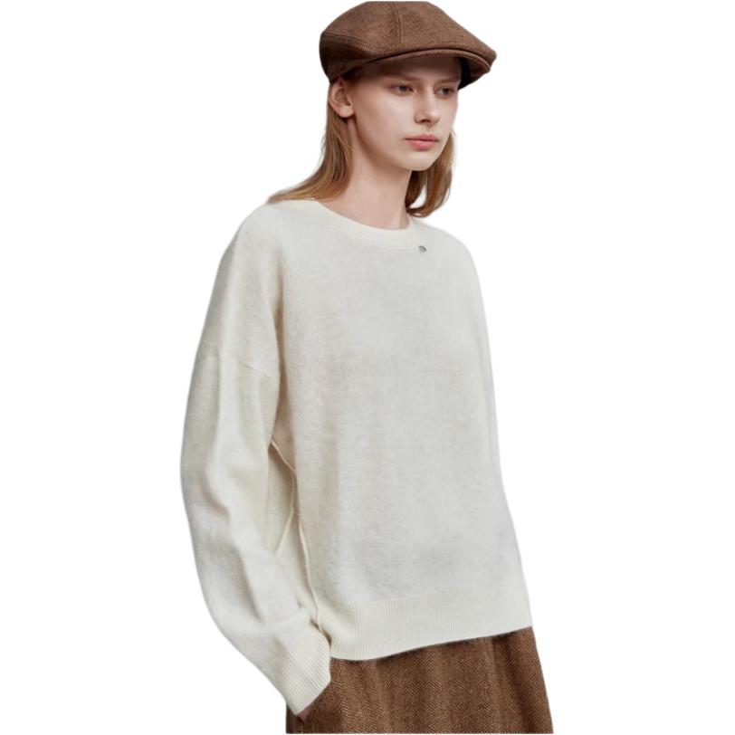 ELLE Solid Color Round Neck Loose Long Sleeve Pullover Knit Sweater Women Sweater Off-White EM36929