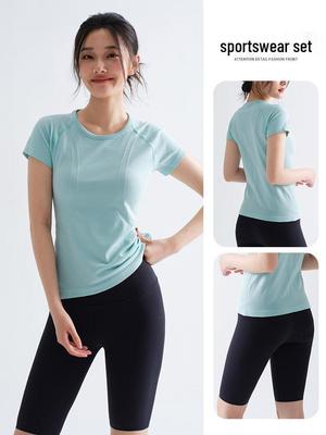 Bluzki – T-shirty i koszulki