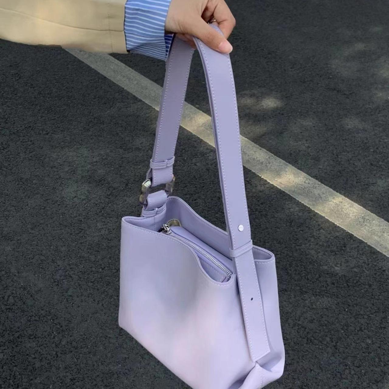 

Большая вместимость женских белых сумок-ведер, весенняя новая мягкая кожаная сумка через плечо, повседневная универсальная сумка-тоут