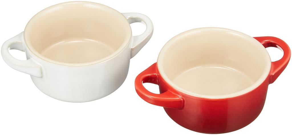 LE CREUSET Kleines Cocotte-Paar mit Löffeln Kirschrot Weiß Hitzebeständig Mikrowellen- und Ofenfest