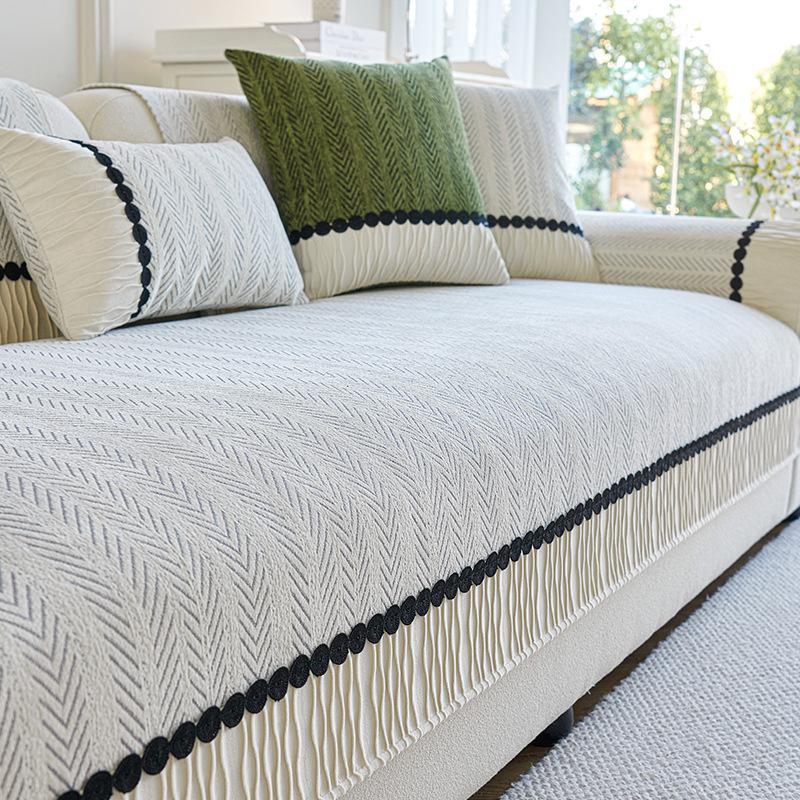 

French Splicing Chenille Sofa Cushion, Universal Non-Slip Seat Cushion For All Seasons, Straight Row Cross-Border Simple Sofa Cover Cover Cloth 70*70cm