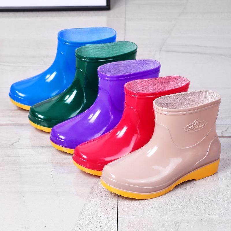 Four Seasons Short Barrel Rain Women's Water Shoes Fashion Red Rain Shoes Kitchen Canteen Mom Cleaning Non-slip Rubber Shoes Rain Boots
