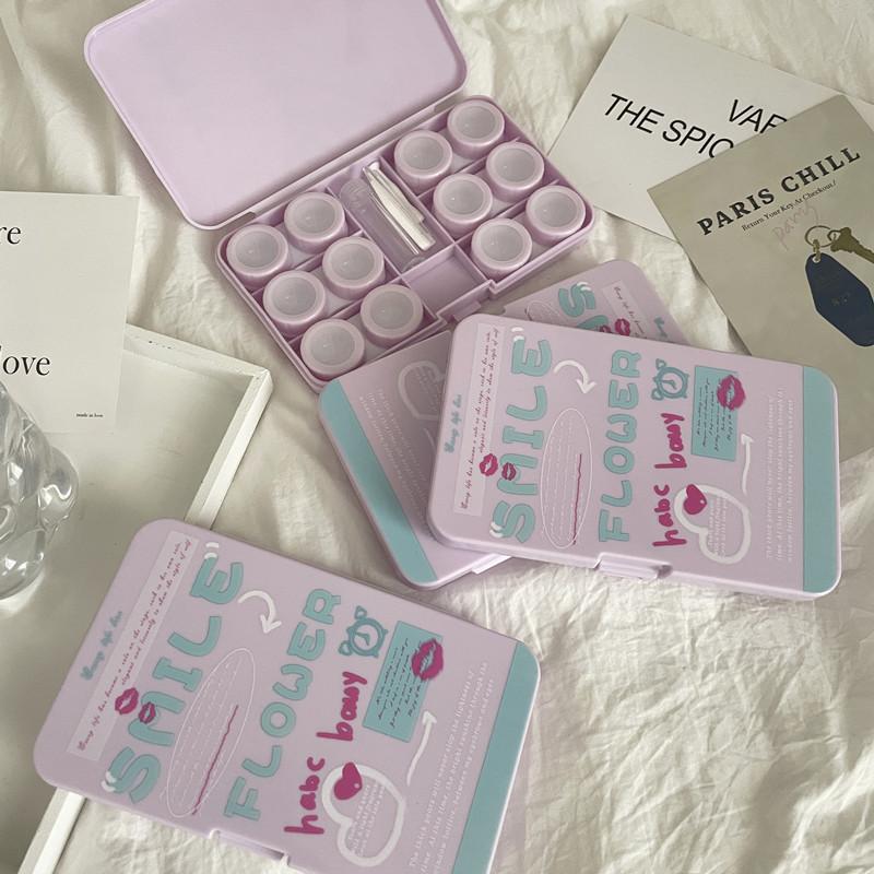 

Creative Text Simple Portable Contact Lens Box Companion Care Box Contact Lens Storage Box Simple and Cute Design