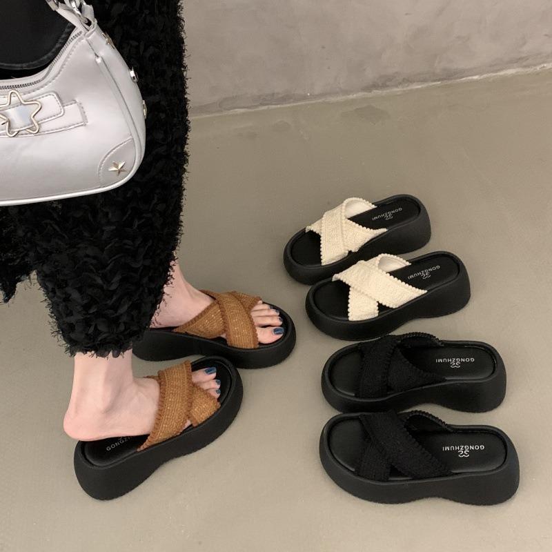 Slippers Women Wear New Beach Shit Vacation In Summer, Step On One-word Thick-bottomed Cool Slippers