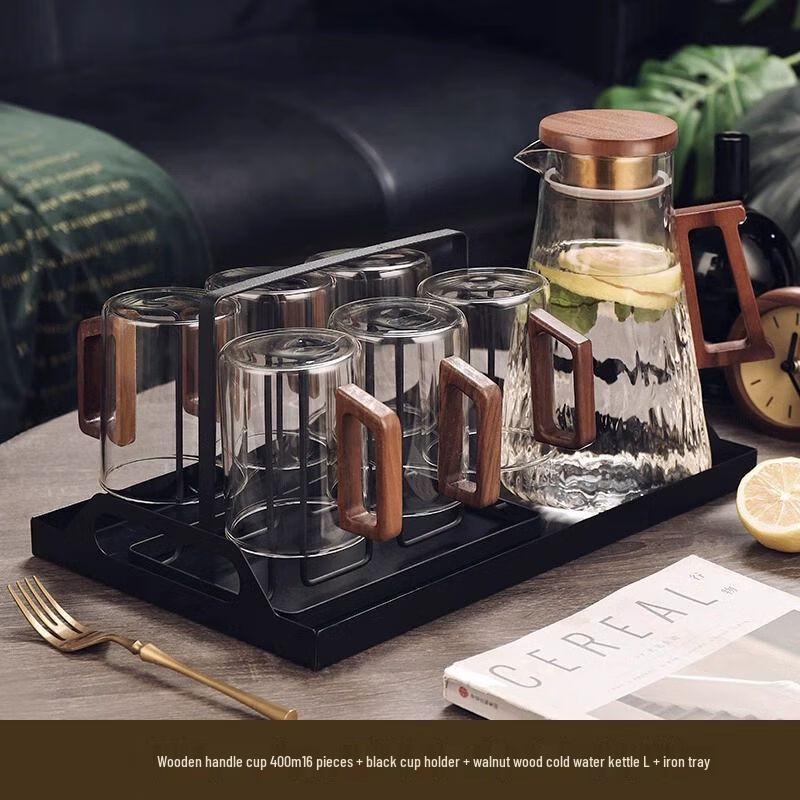 

Elegant Heat-Resistant Glass Drinking Cup