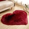Plüschiger herzförmiger Teppich, Rutschfeste Bodenmatte, Geeignet für Wohnzimmer, Schlafzimmer und Badezimmer