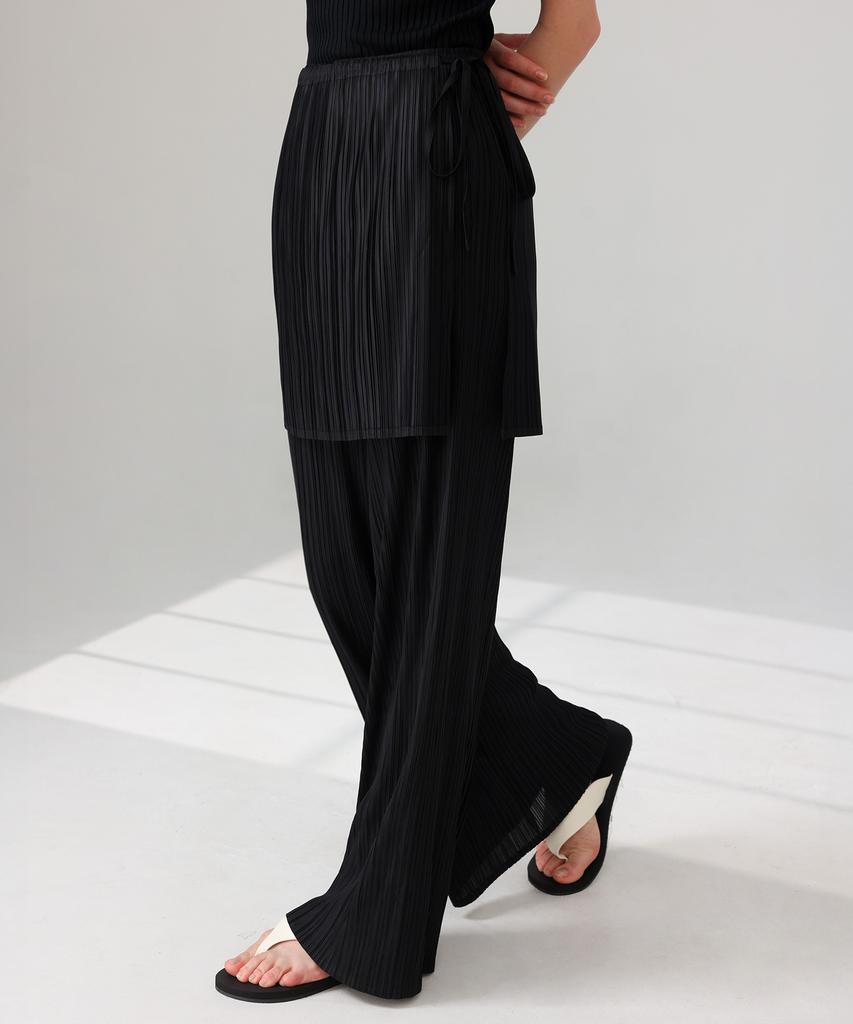 PLEATSMOOD Sini Pleats Layered Wrap Skirt & Pants Set