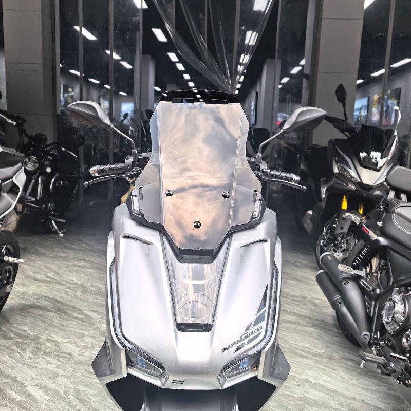 Wuyang Honda NWG150 Zesílený štít a ochrana proti dešti na hrudník