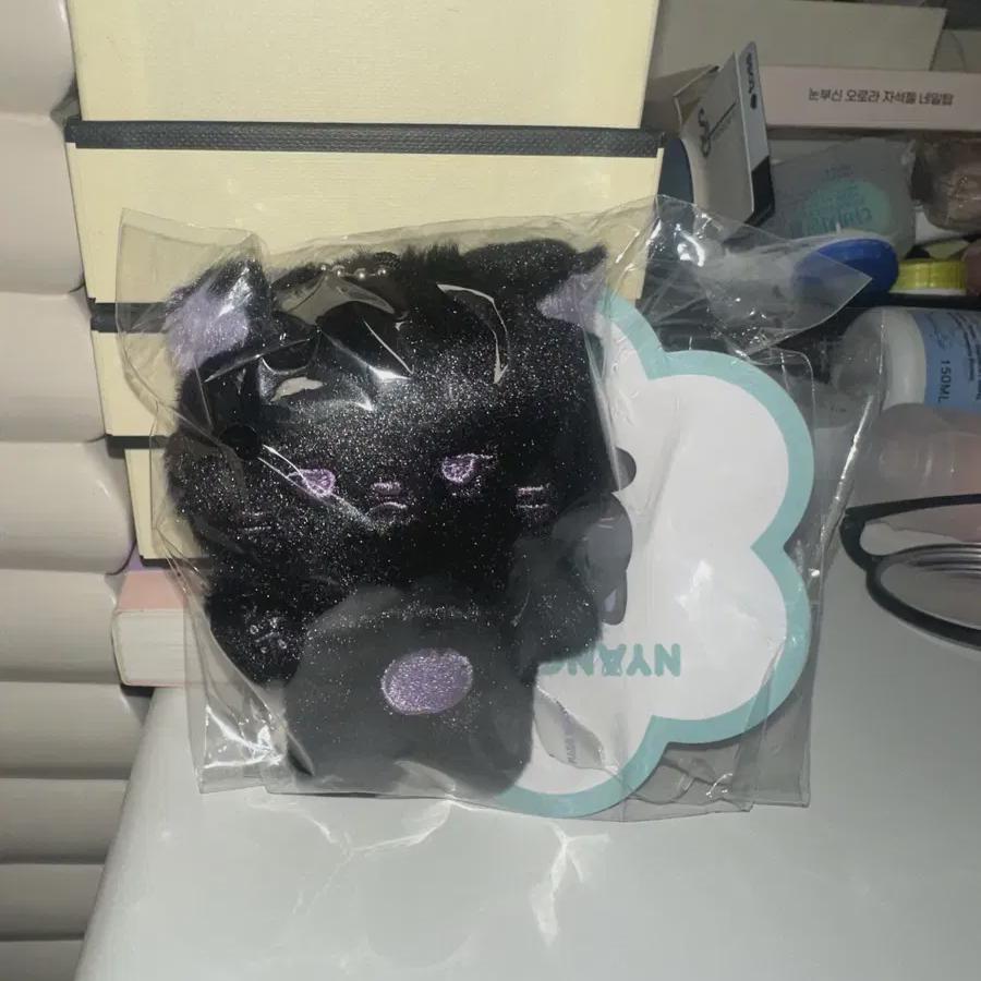 

Monsta X Monmunch X Mini Gyun Monec Change Kyun Im Chang-kyun Im Monk Ham Up