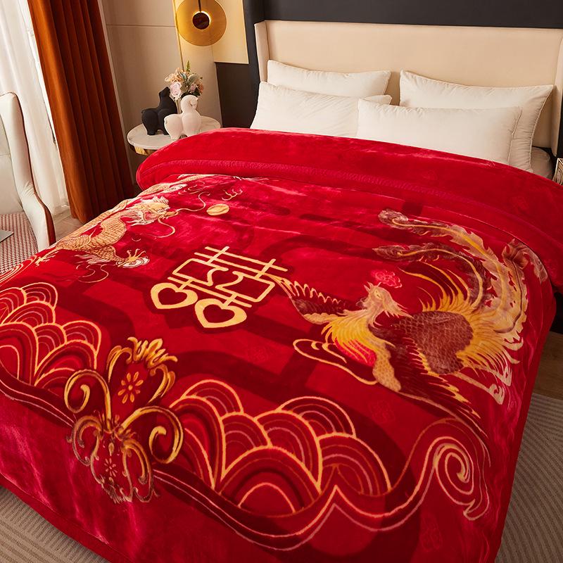 Double-Sided Coral Fleece Raschel Blanket - Thickened Velvet Cover for Autumn & Winter, Perfect Wedding Gift