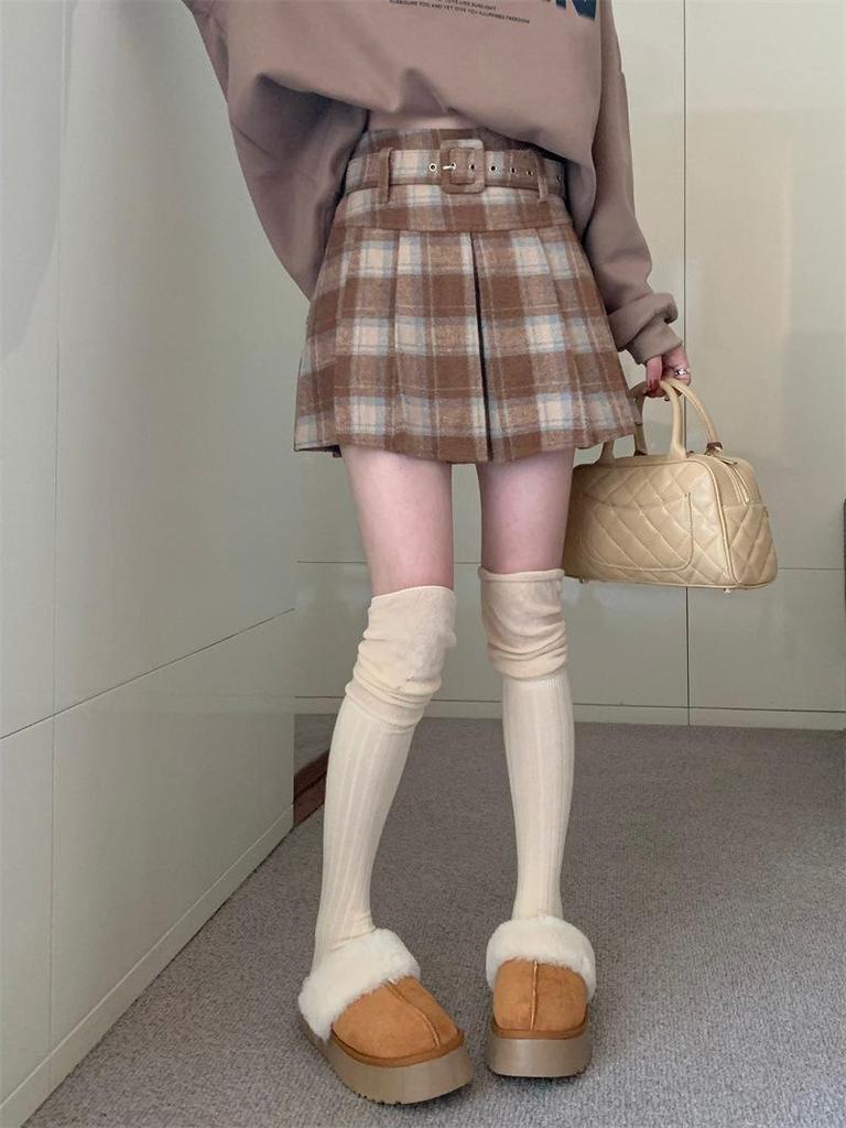 Women's Retro Plaid Wool Blend High Waist Pleated Skirt - Autumn/Winter Academy Style A-Line Short Skirt