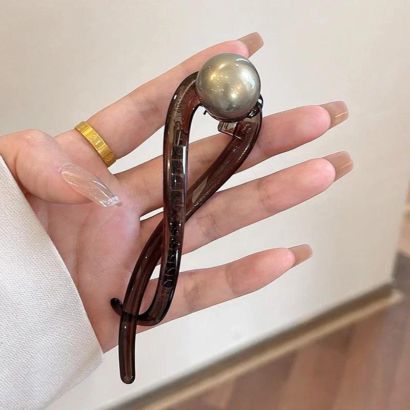 Elegant Hair Clips for Women Korean Back Hairpins for Girls Hair Accessories Vintage Barrettes Ponytail Clip Lady Headdress