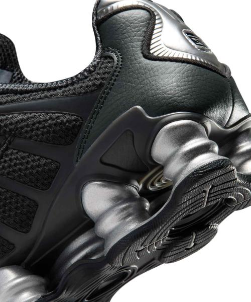 [Nike] Shox TL W - Off Noir:Black:Metallic Silver IH2559-001
