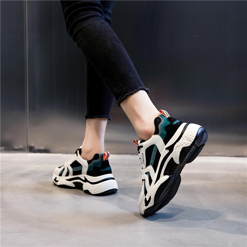 2025 New Leather Dad Shoes Women's Velvet Autumn and Winter Height Increase Casual Women's Shoes Platform Running Sneakers Children