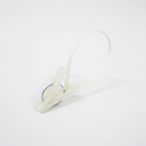 Towa Sangyo Neosul Clothespins with String, White/Blue, Approx. 3.5 X 1.2 X 12cm, Pack of 12