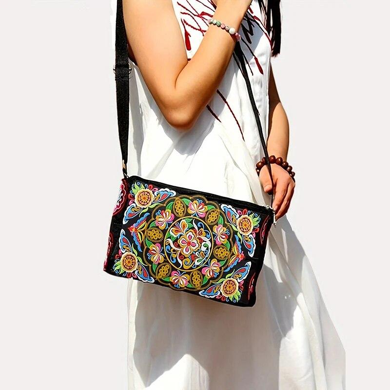 1PC Women's Embroidered Flowers Nylon Crossbody Bag Ladies Luxury Large Capacity Travel Shoulder Bags