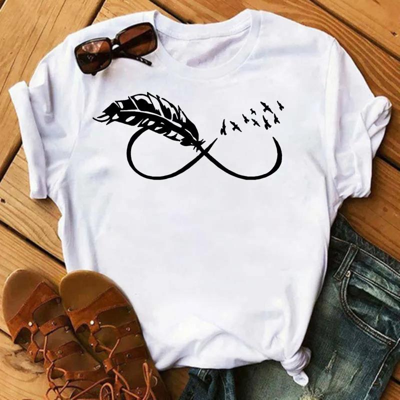 Watercolor Butterfly Heart Printed T Shirt New Women Black T Shirt Harajuku Cute Graphic Tee Shirt Ladies Casual FeUnisex Tops Tee