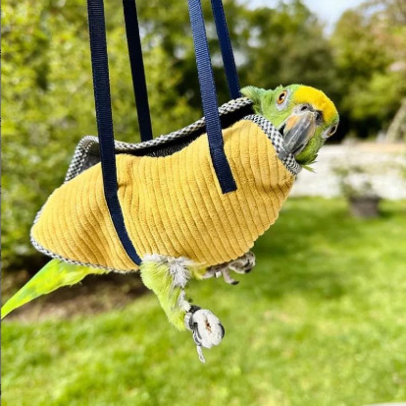 Parrot Vest Carrier Anti Escape Portable Bird Backpack Carrier Breathable Bird Bag Budgies