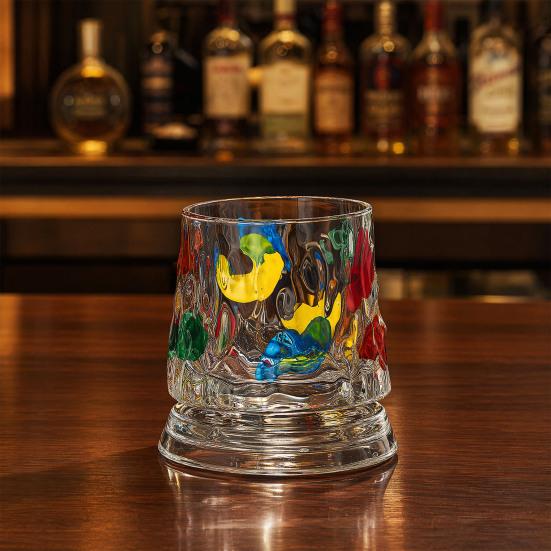 Wirbelndes Whiskey-Glas mit drehbarer Basis, 360-Grad-Wirbelgläser für Bourbon, 260 ml handbemaltes Spirituosenglas, Stressabbau-Geschenk für Männer
