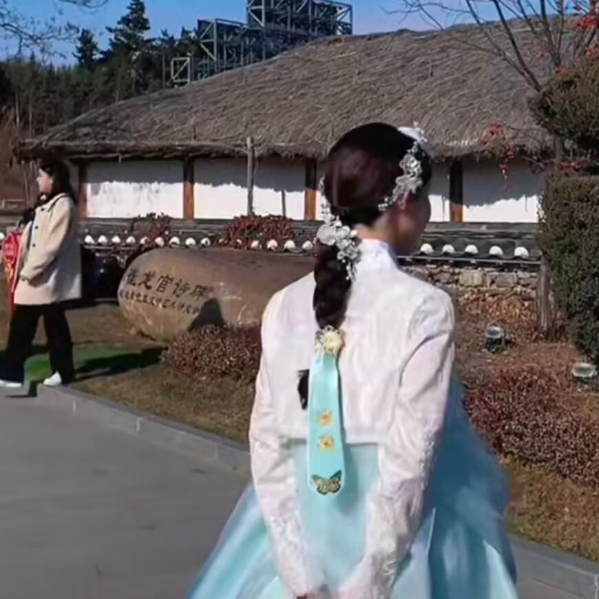 Korean Gold Stamping Hairband - Traditional Ethnic Hair Accessory for Women, Perfect for Festivals and Hanbok Styling