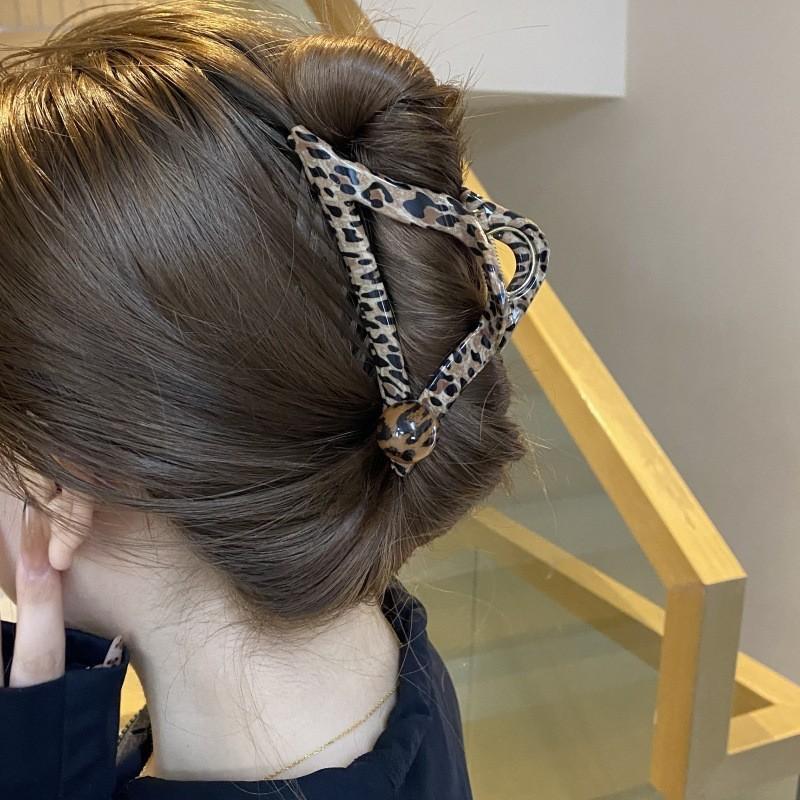 Western and European Style Sexy Leopard Print Claw Clips, Brown Series Hair Clips, Star-Shaped Shark Clips
