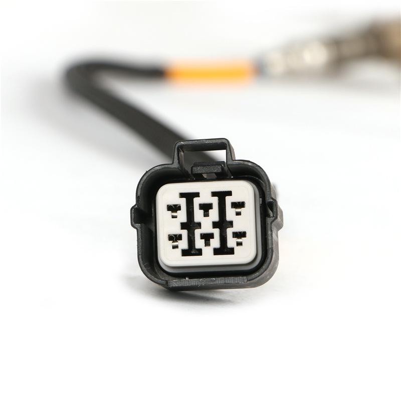 Applicable to Subaru Lion Forest Human Front Oxygen Sensor 22641-AA480 22641-AA381 AA400