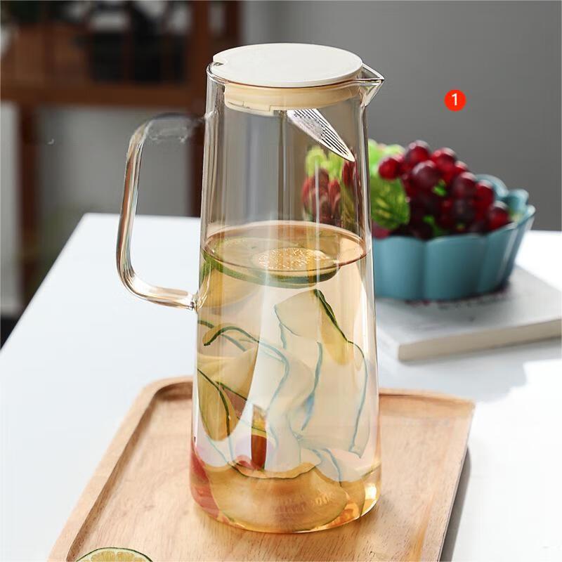Borosilicate Glass Beverage Carafe