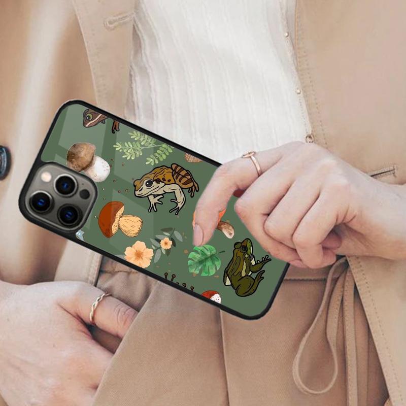 Cottagecore Aesthetic Collage Frog Magnetic Phone Case For APPLE iPhone 17 Air 16 14 13 12 Pro Max 15 Plus MagSafe Cover