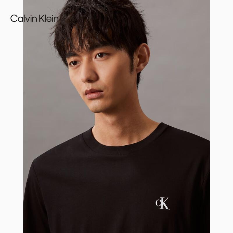 Calvin Klein Jeans Unisex Printed Cotton Loose-Fit T-Shirt J325574