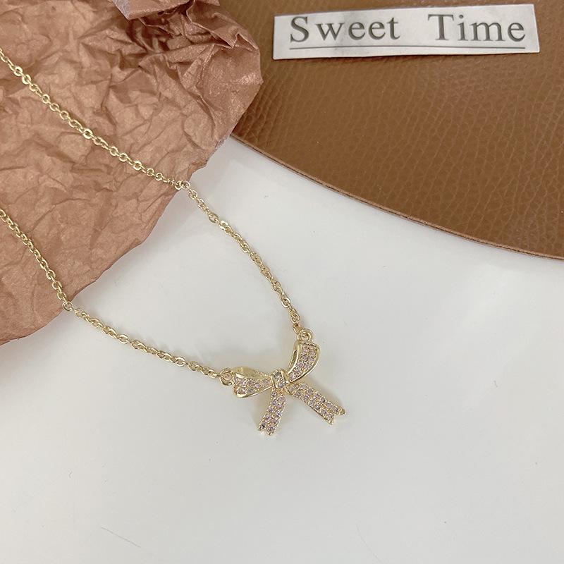 

Модное цветочное ожерелье-бант 2022: Элегантная жемчужная цепочка для женщин