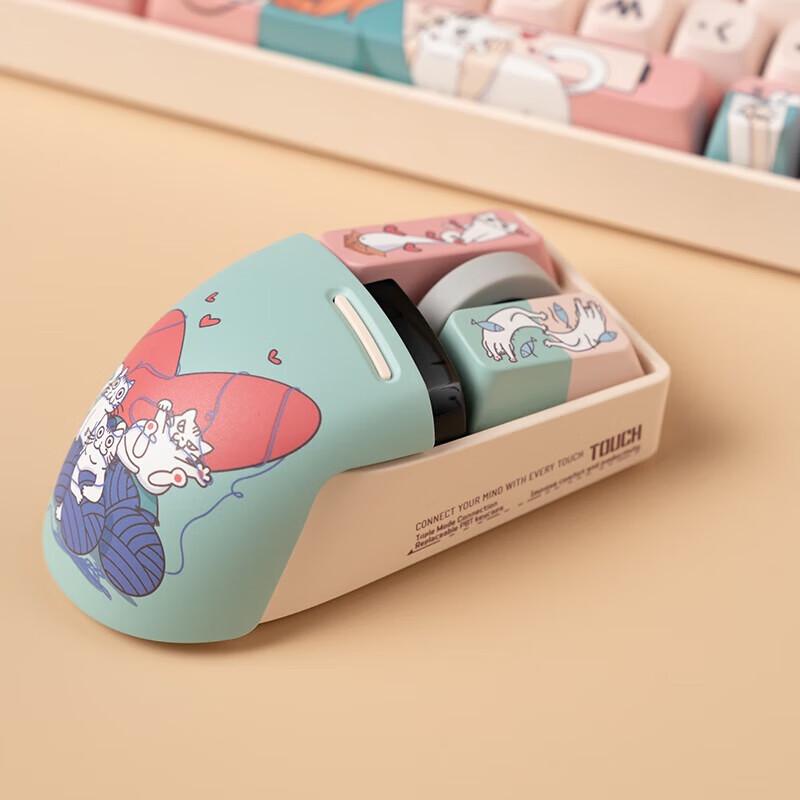 

Lofree Poppy Wireless Tri-Mode Mouse with OLED Display