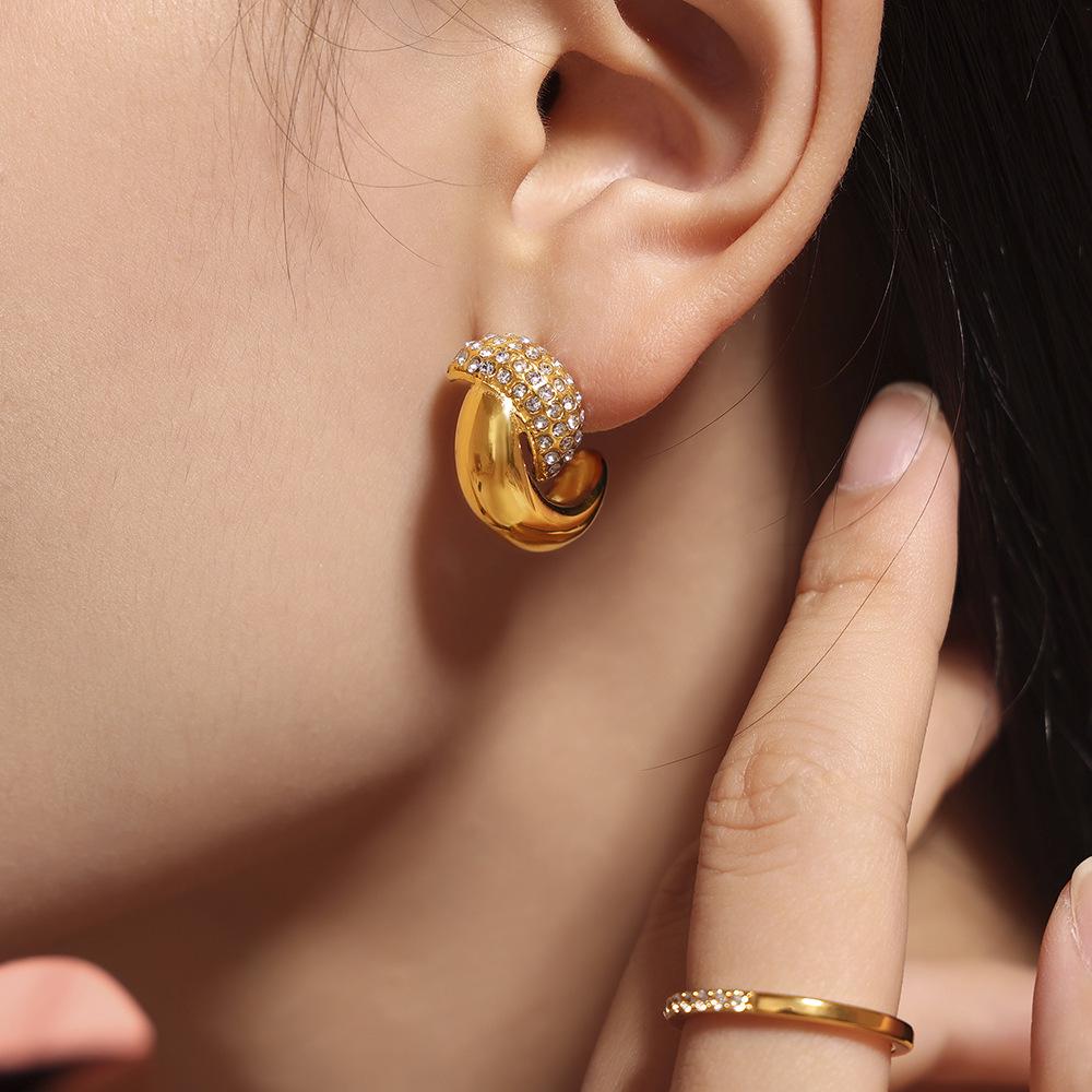 18K Gold Plated Crescent Moon Diamond Earrings - Exquisite Titanium Steel Jewelry