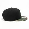 New Era 950 NEYYAN BLK WCAMO HLF Flat Visor NY Sizes Cap, MLB, Black/Holy Relief, S/M (Size 25J)