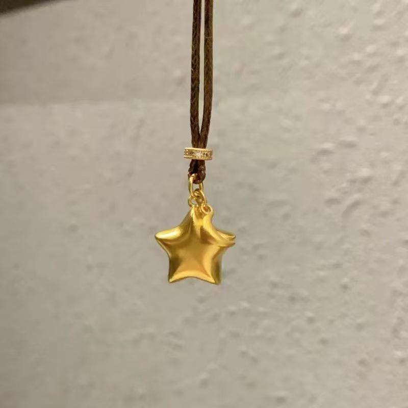 Golden Star Moon Necklace: Chinese Style, Versatile Woven Clavicle Chain