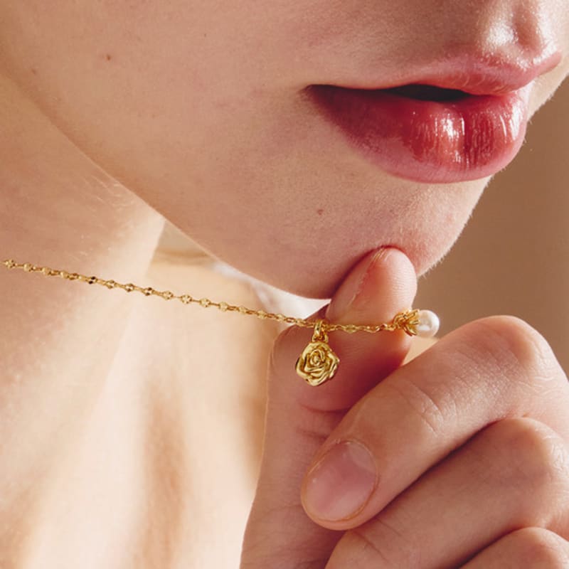 

noonoo fingers Rich Rose Necklace YELLOW GOLD