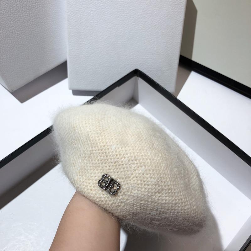 Autumn and Winter Women Beret Angola Rabbit Fur Beret Female Warm Octagonal Hat Fashion Painter Hat High-quality Cap