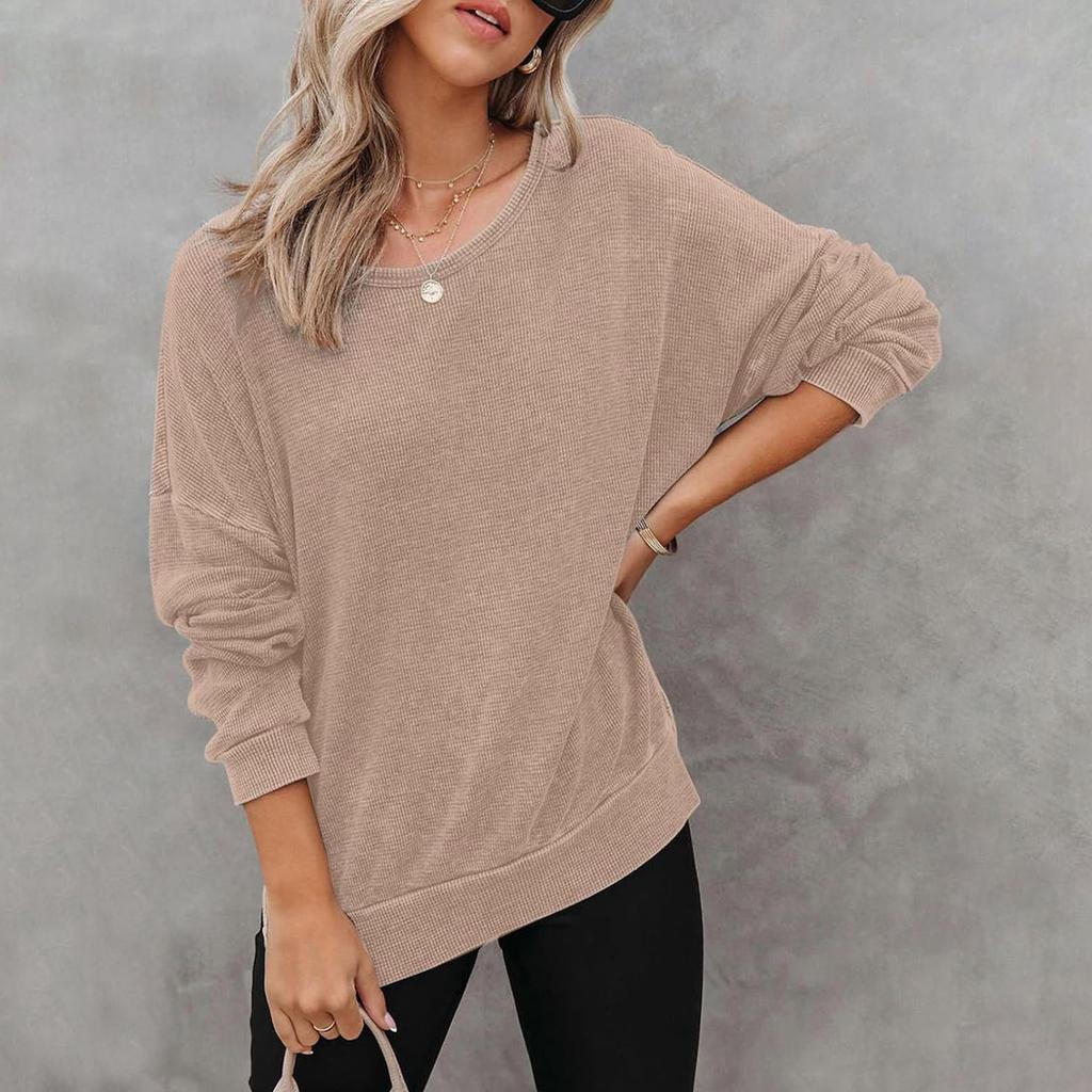 Women's Loose Fit Round Neck Long Sleeve Side Slit Knit Sweatshirt