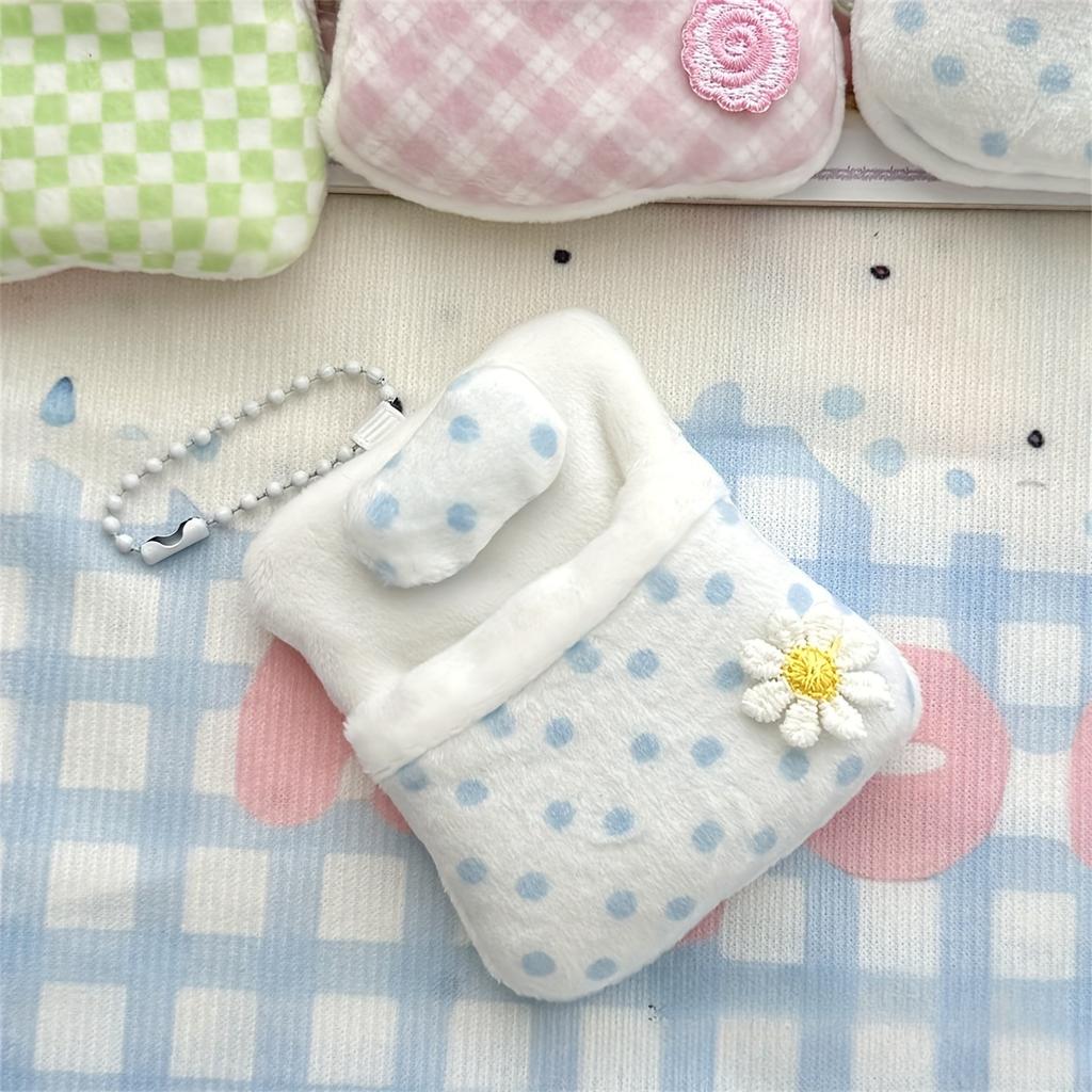 Cute Plush Senbei Baby With four-leaf Clover Quilt Mini Doll Sleeping Bag Doll Small Quilt