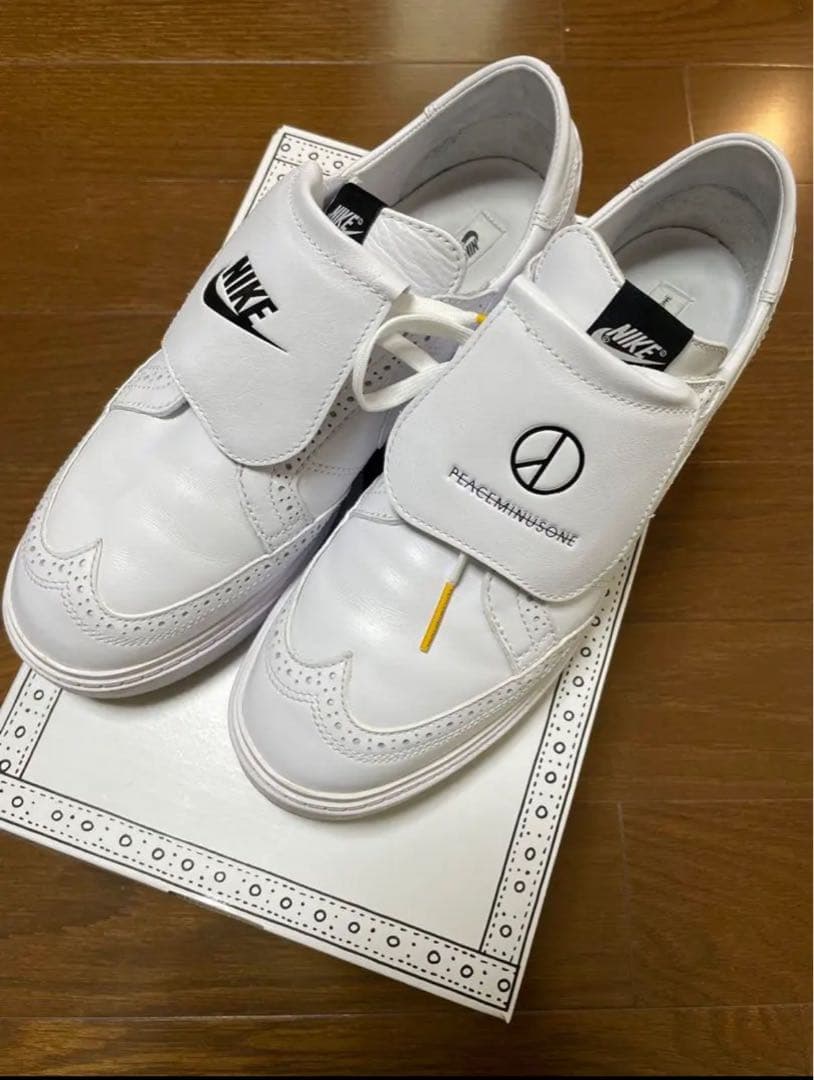 

[USED] PEACEMINUSONE Leather Sneakers