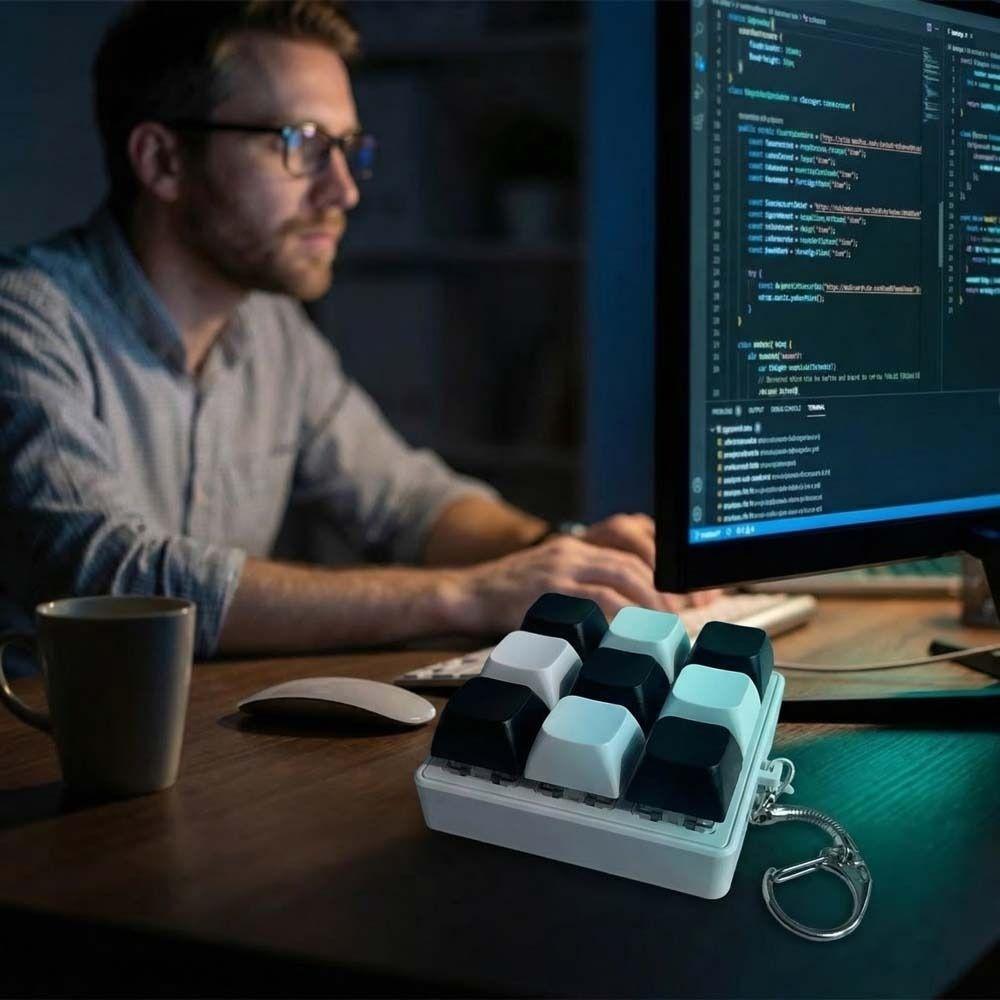 Mechanical Keycaps Decompression Keyring 9 Keyboard Stress Relief Pendant  Anti Stress