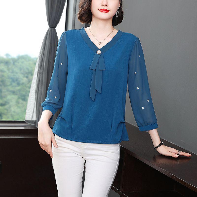 Summer Middle-aged Fashionable Temperament V-neck Ribbon Embroidered Seven Quarter Sleeve Chiffon Shirt Top for Women