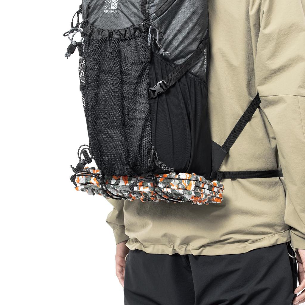 Cleave 20 Feather White Mountaineering Lightweight