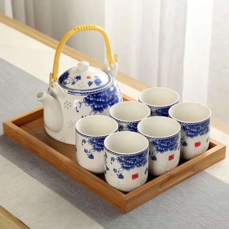 Jingdezhen Blue and White Ceramic Kung Fu Tea Set with Wooden Tray