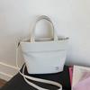 Summer new fashion bucket bag lightweight large-capacity handbag bag simple solid color large-capacity messenger bag