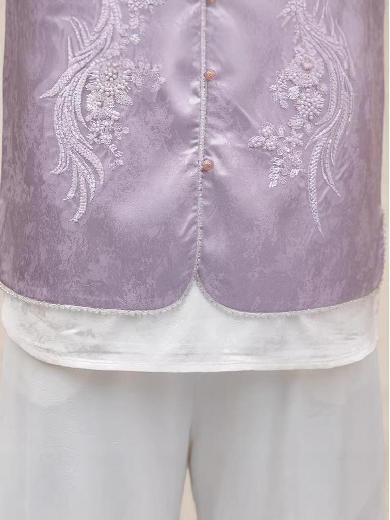 Elegant National Style Jacquard T-Shirt and Vest Set for Women - Spring Collection